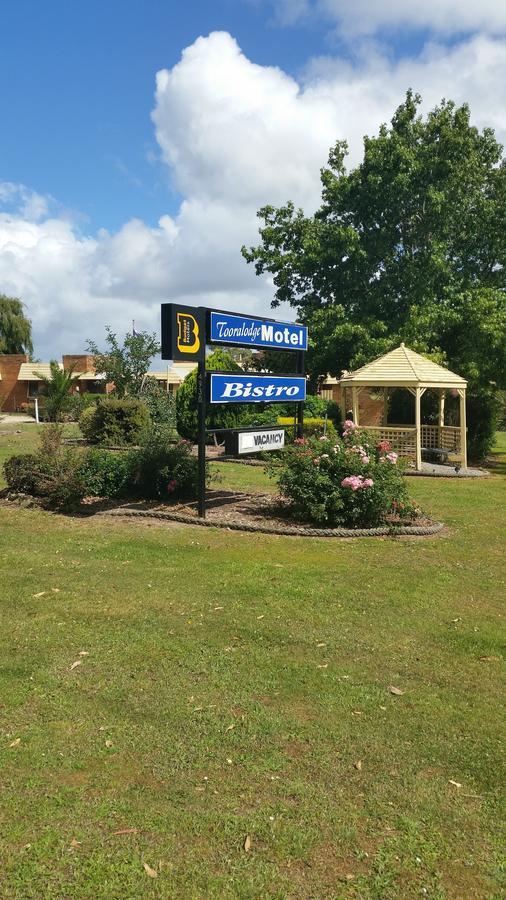 Toora Lodge Motel Buitenkant foto